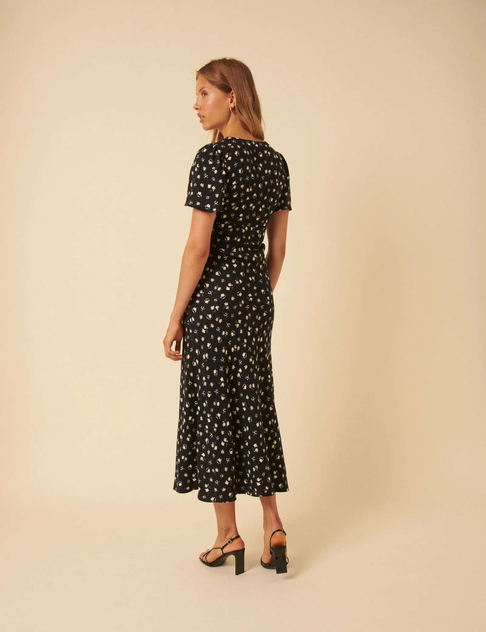 Black Floral Faith Midi Dress - Image 5