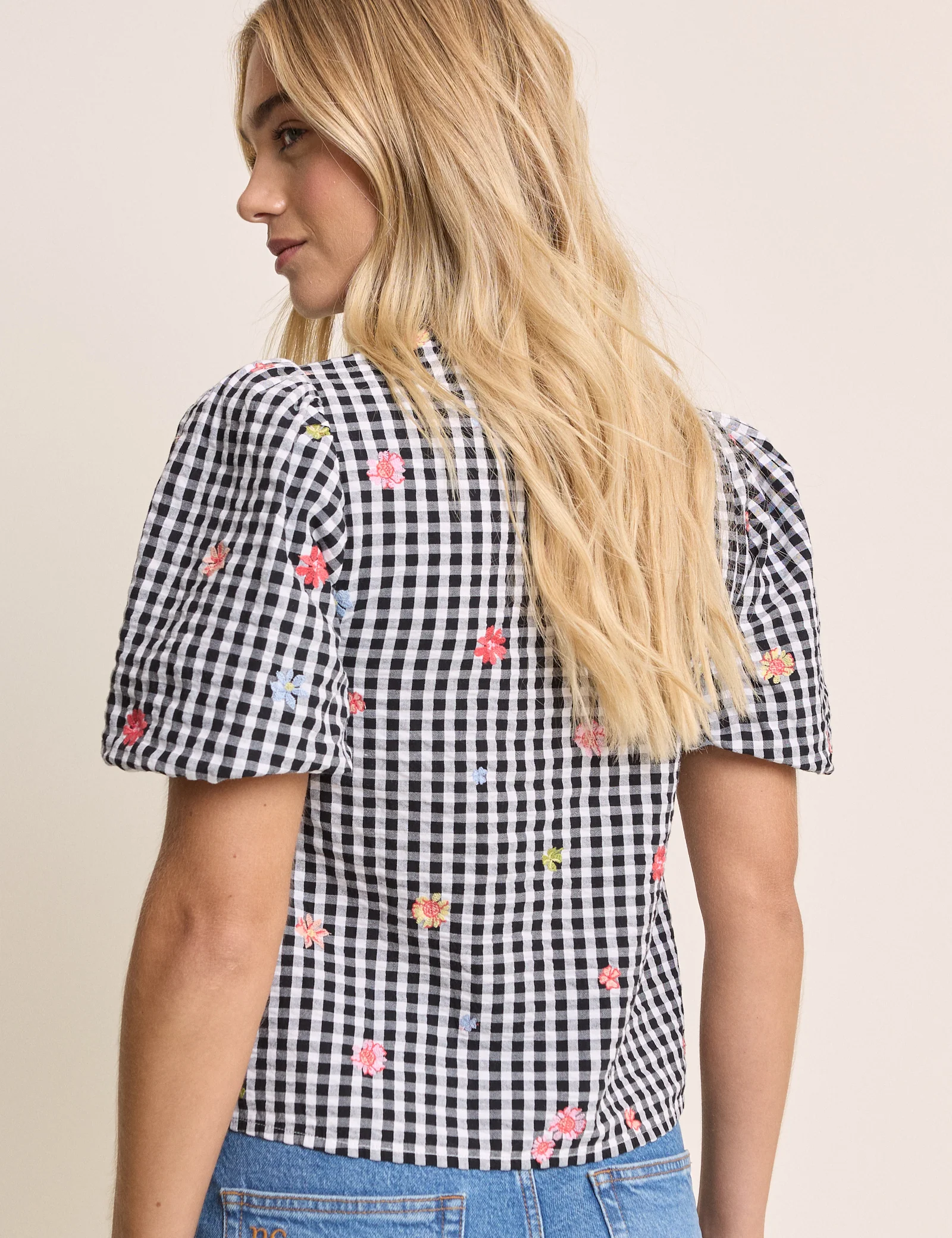 Black Gingham and Floral Puff Sleeve Top - Image 4