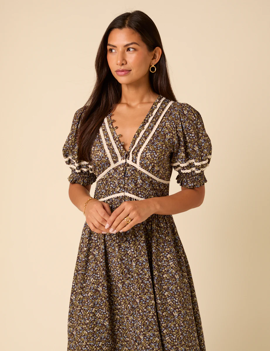 Brown Ditsy Floral Saffy Midi Dress - Image 5