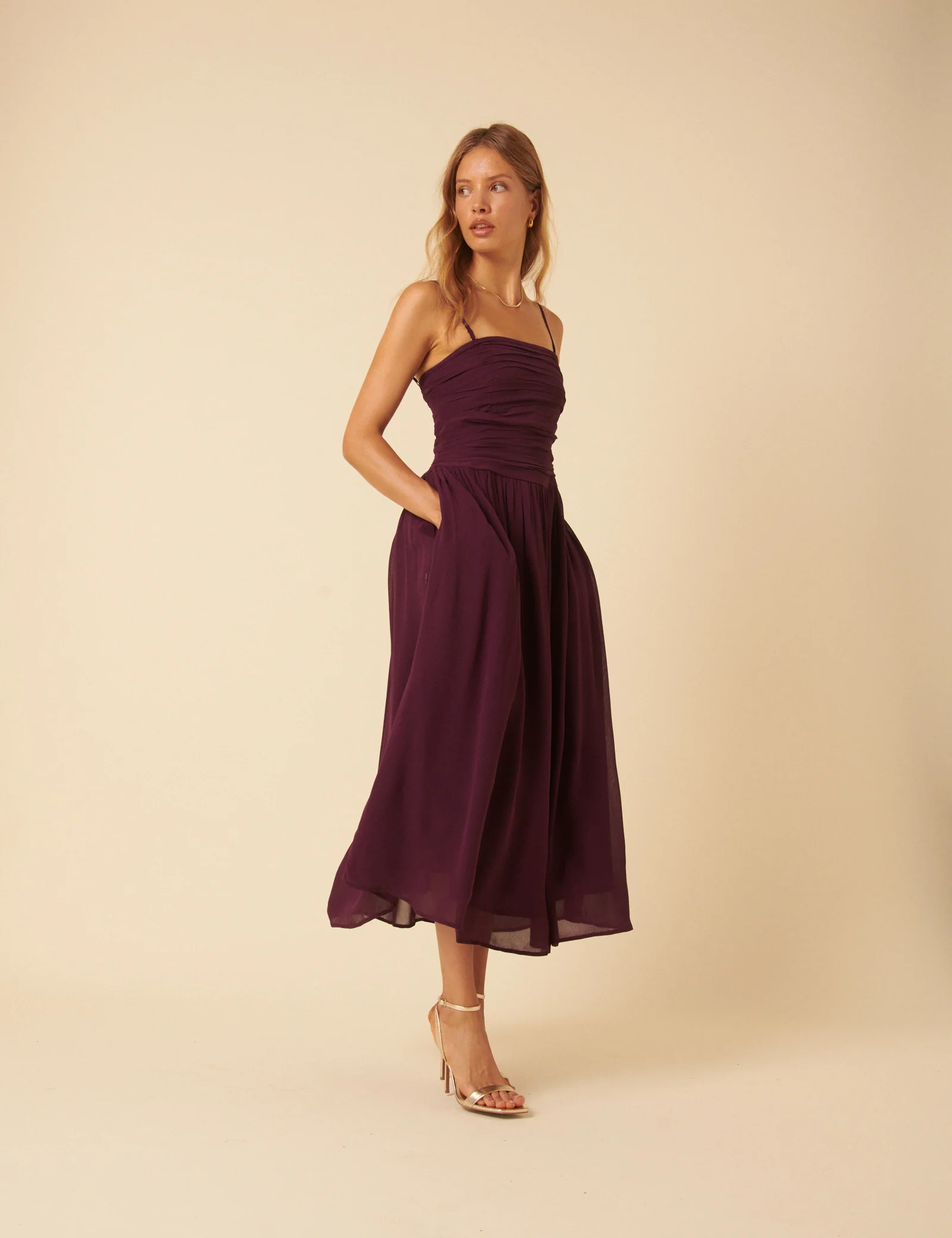 Burgundy Bandeau Felicty Midi Dress - Image 3