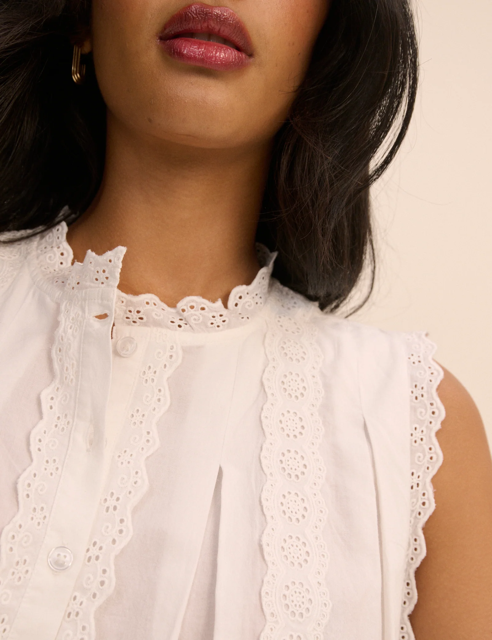 White Broderie Anglaise Trim Blouse - Image 3