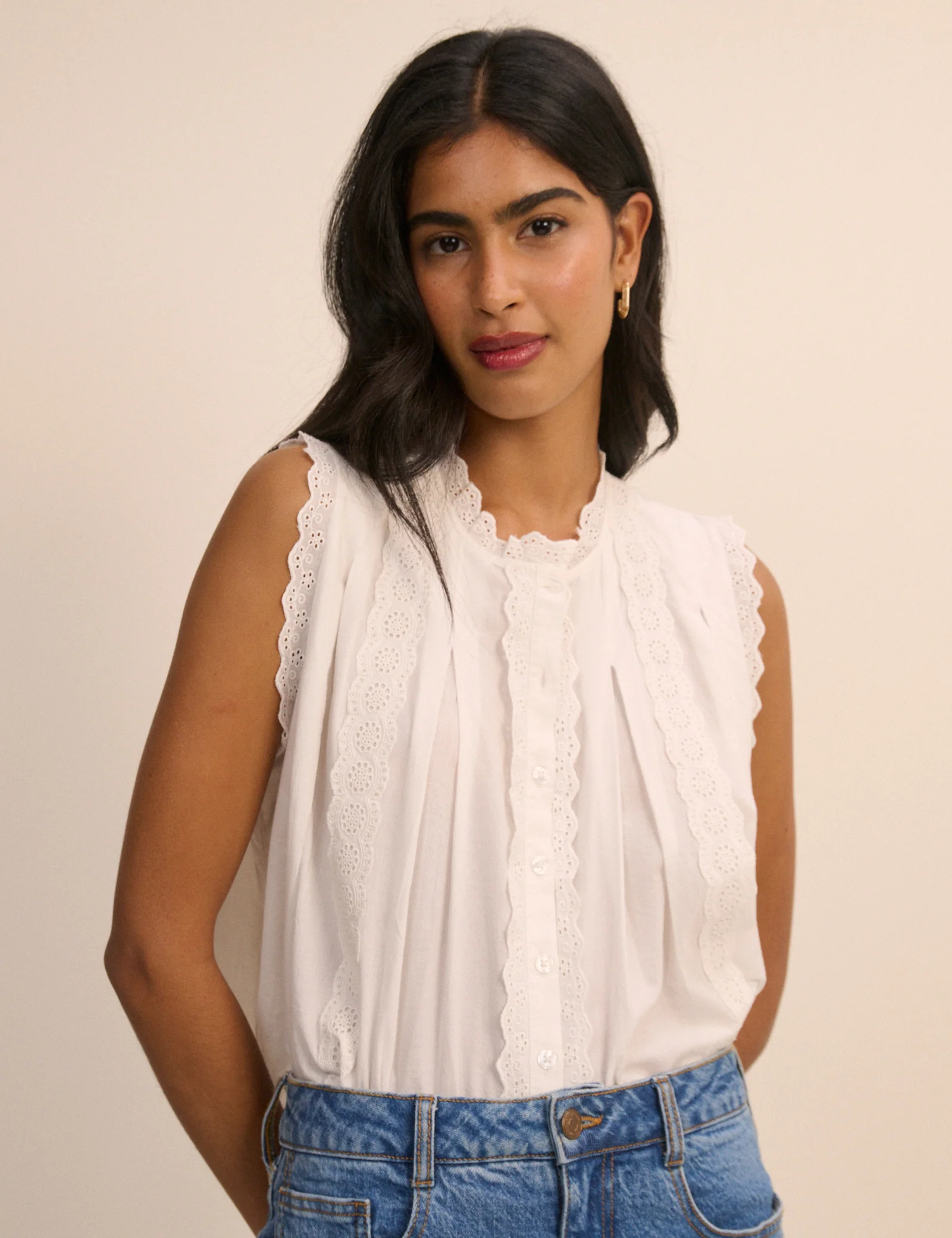 White Broderie Anglaise Trim Blouse - Image 6