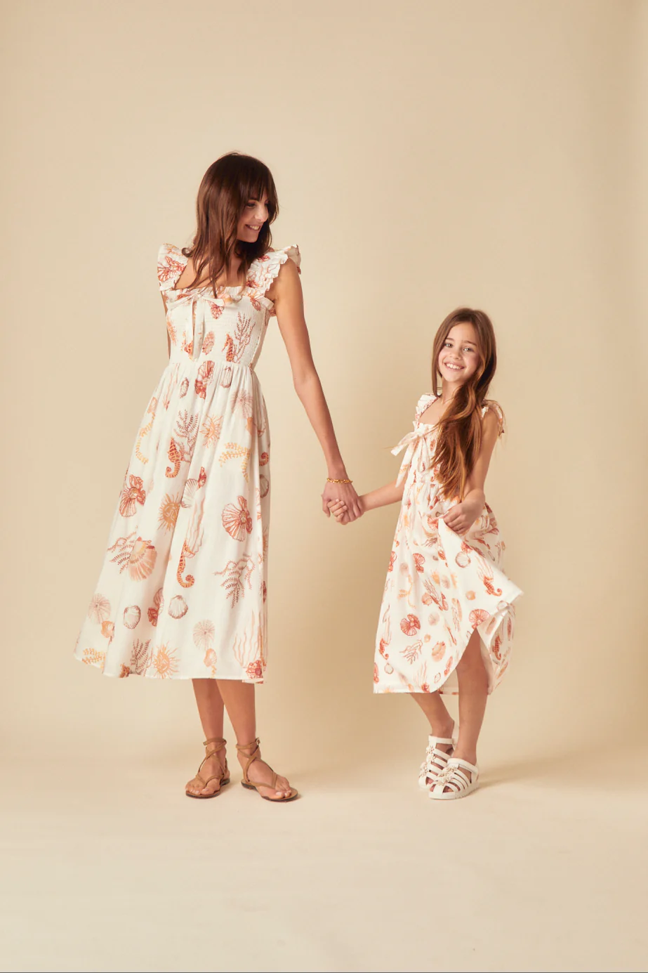 Elizabeth Scarlett Girls White Shell Print Hadley Midi Dress - Image 4