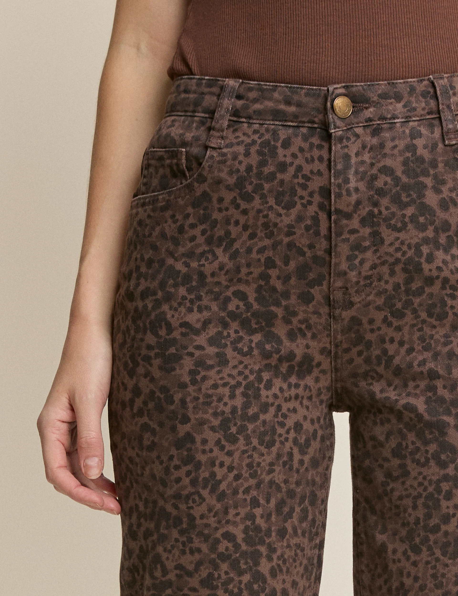 Leopard Print Mid Rise Camden Tapered Jeans - Image 3