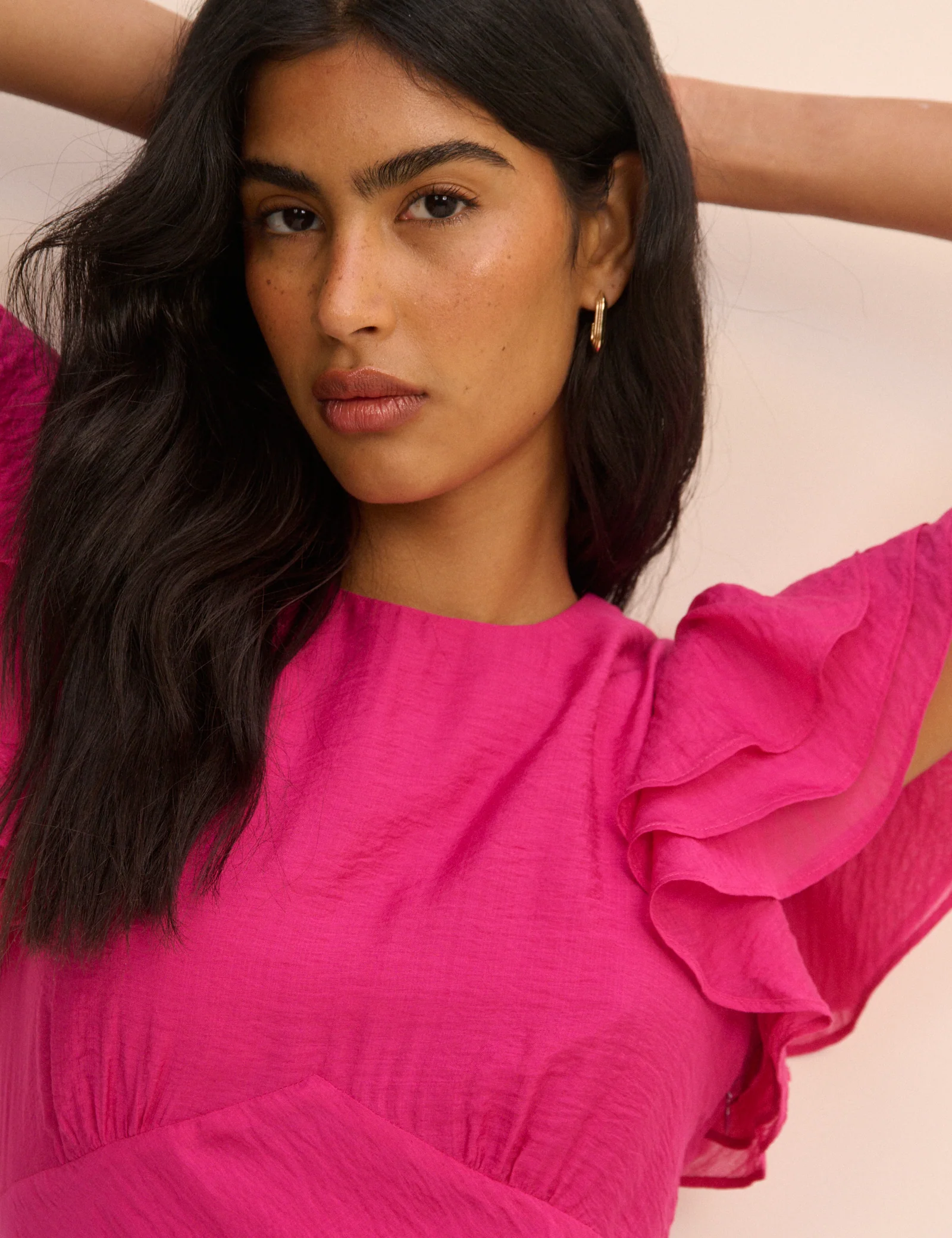 Pink Frill Sleeve Lola Midi Dress - Image 3
