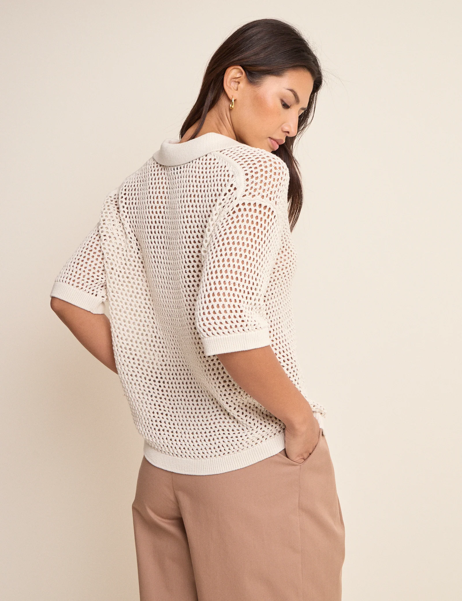 White Open Collar Polo Knitted Top - Image 5