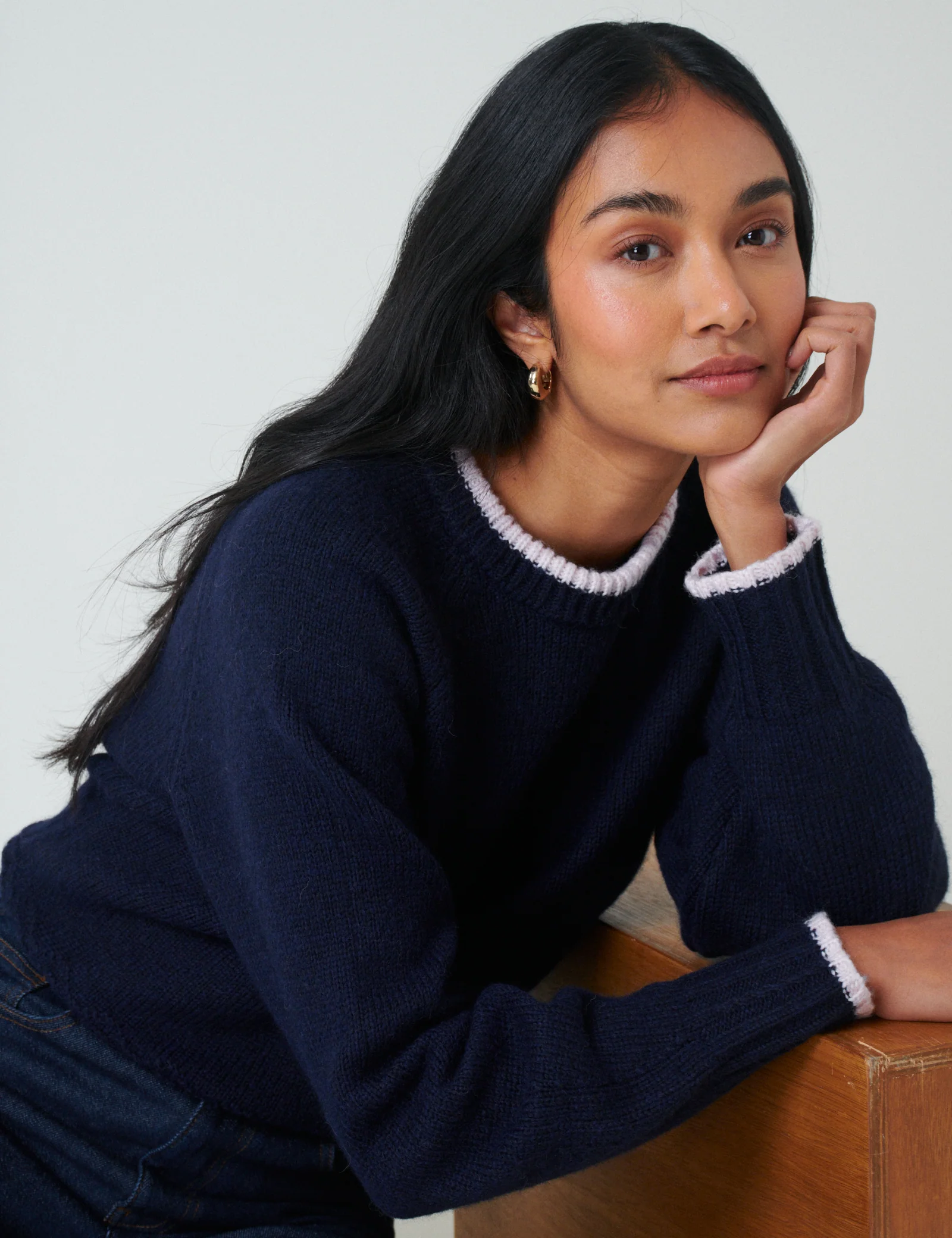 Navy Contrast Trim Knitted Jumper - Image 3