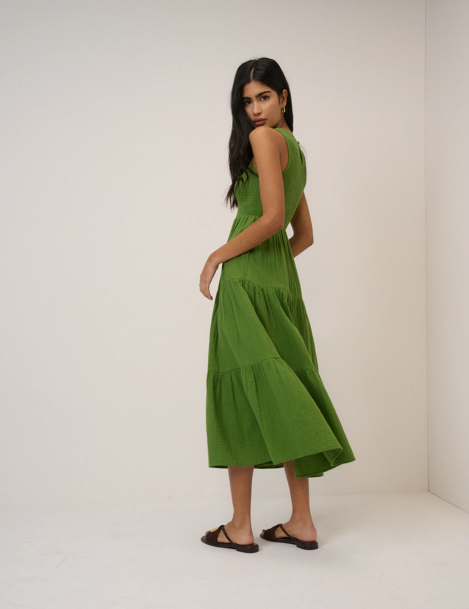 Green Sleeveless Charlie Midaxi Dress - Image 5