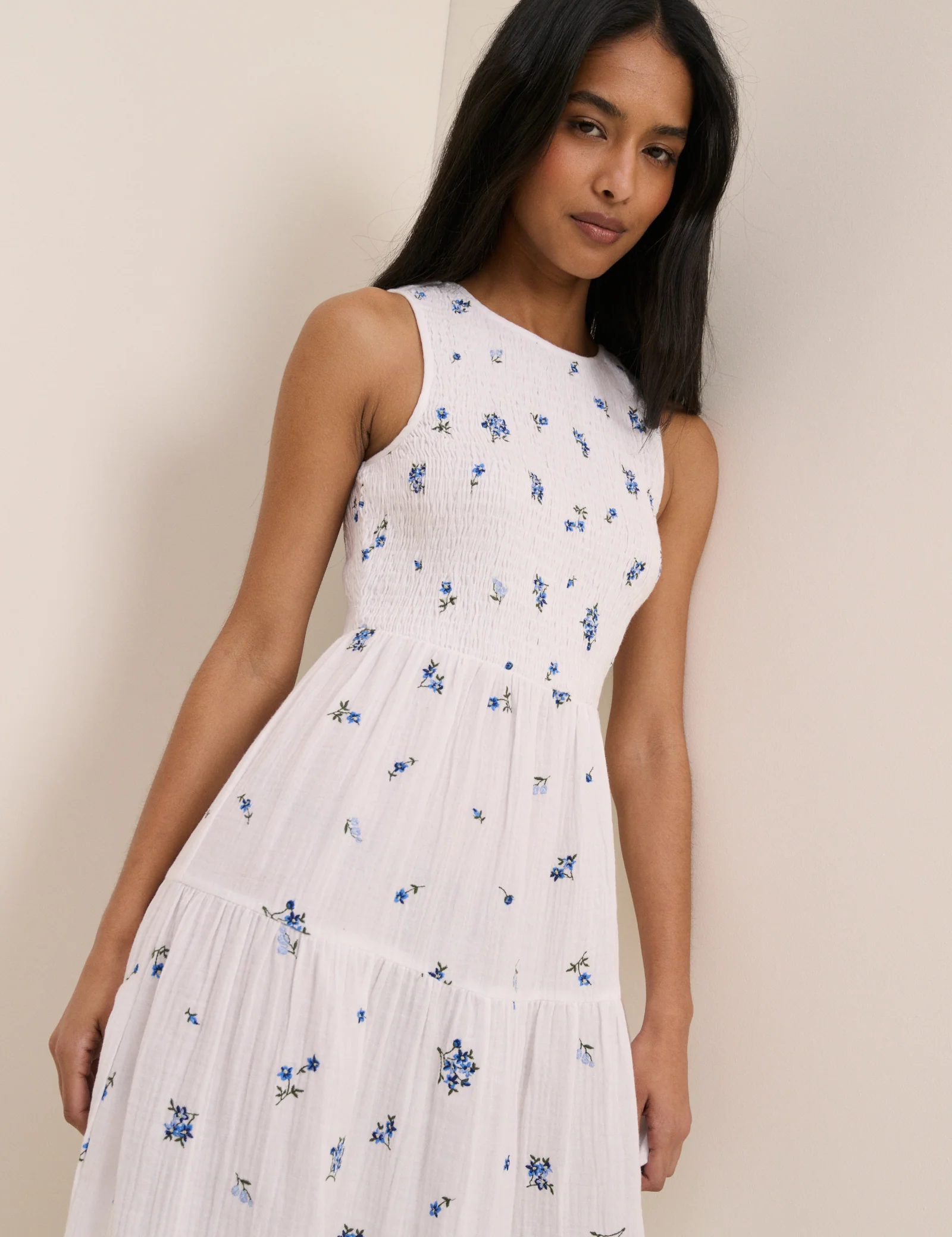 White Floral Embriodered Charlie Midi Dress - Image 4