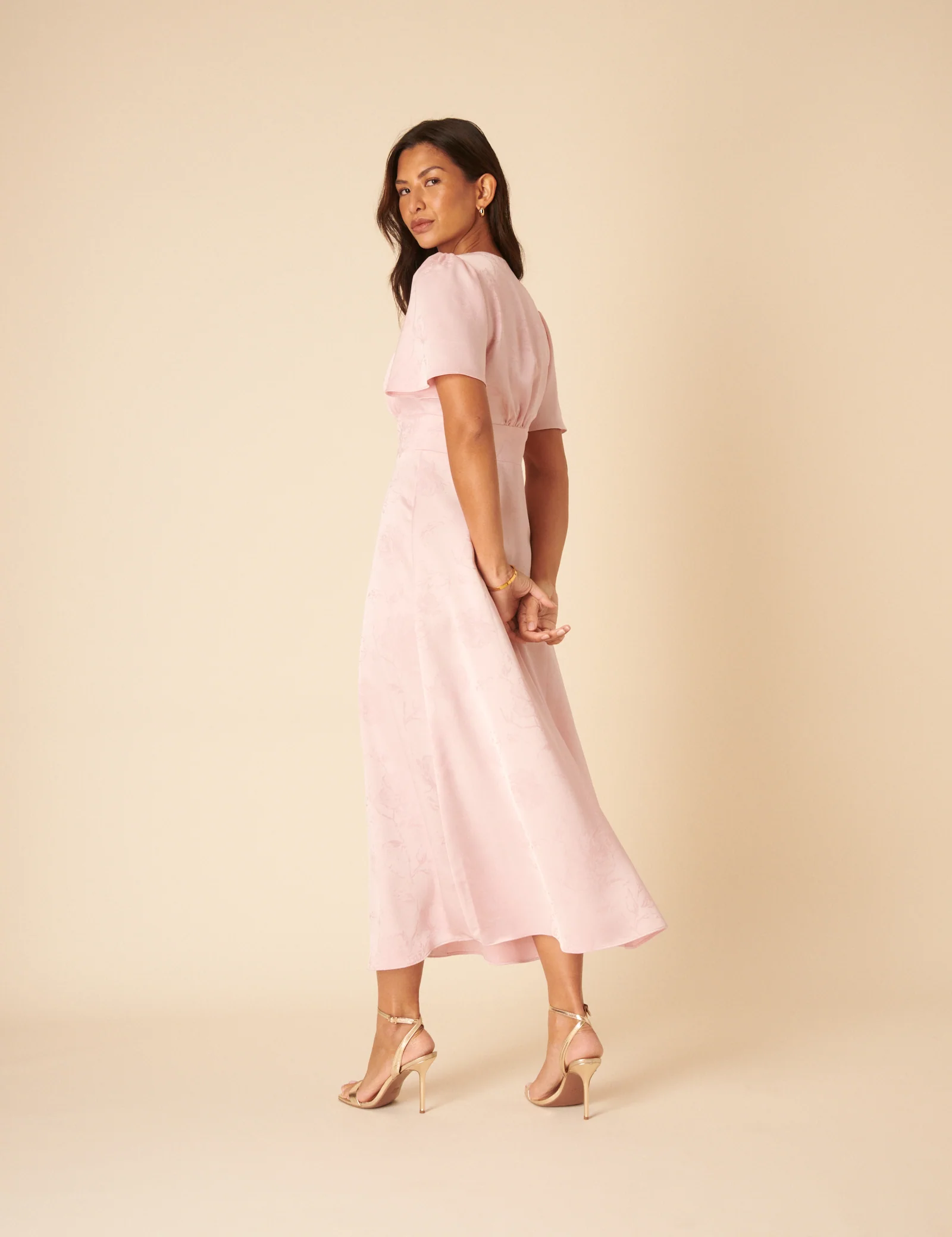 Soft Pink Floral Jaquard Bridesmaids Erin Midi Dress - Image 4
