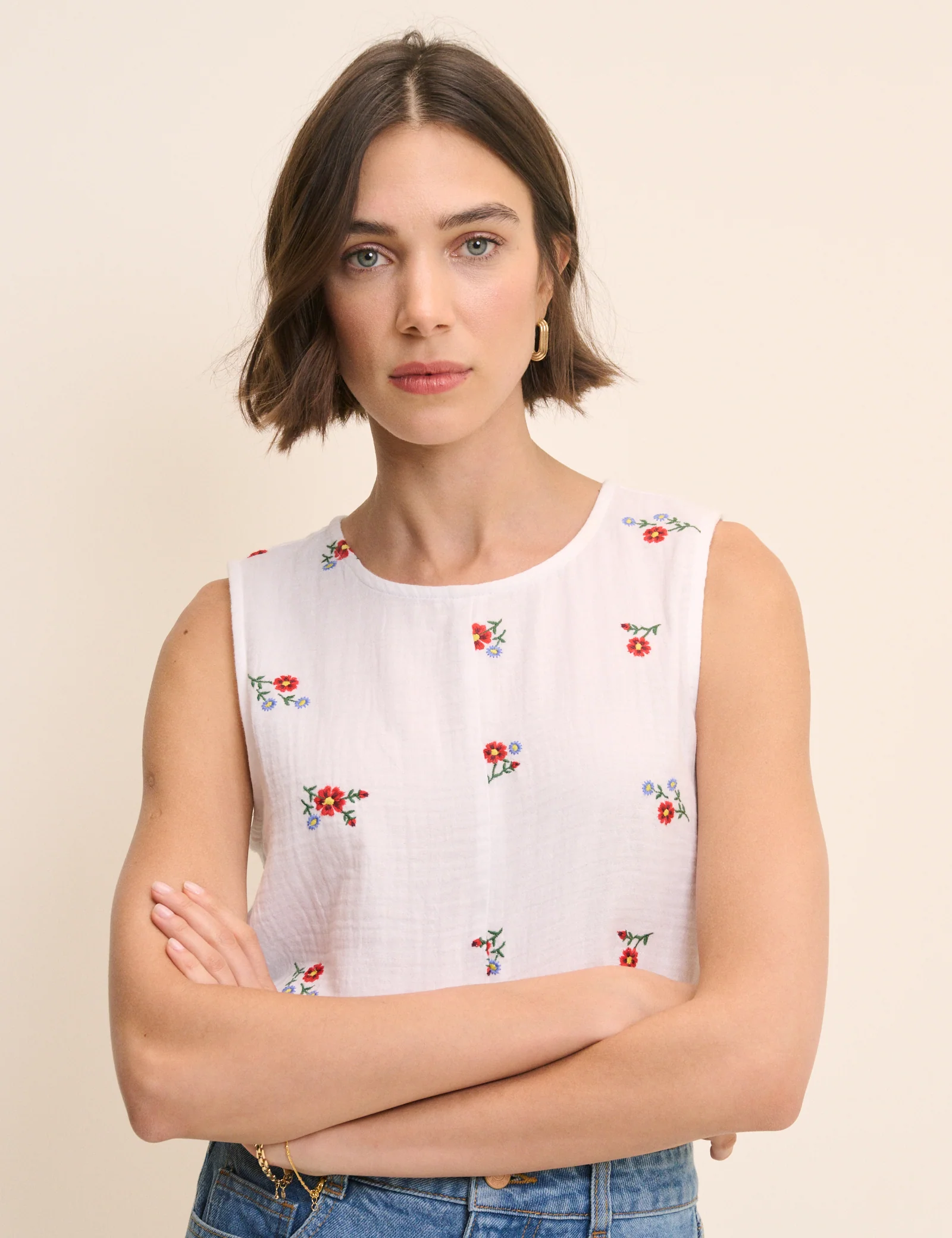 White Floral Embroidered Stirling Top - Image 3