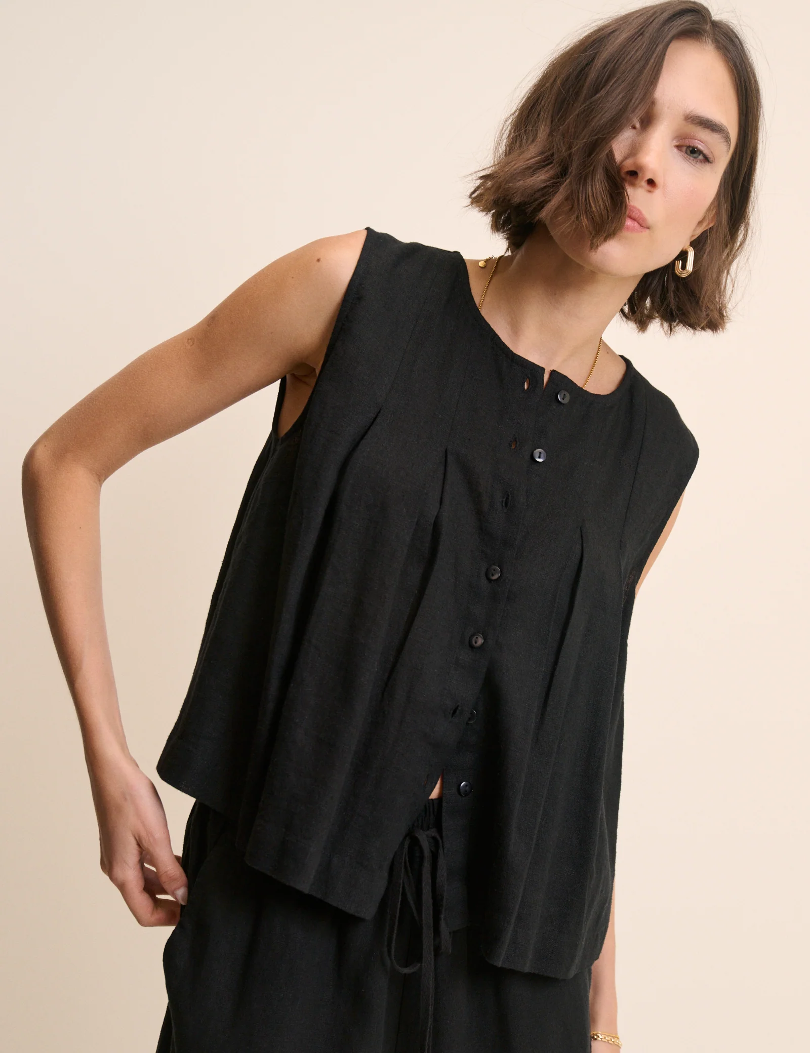 Black Linen-Blend Pintuck Top - Image 3