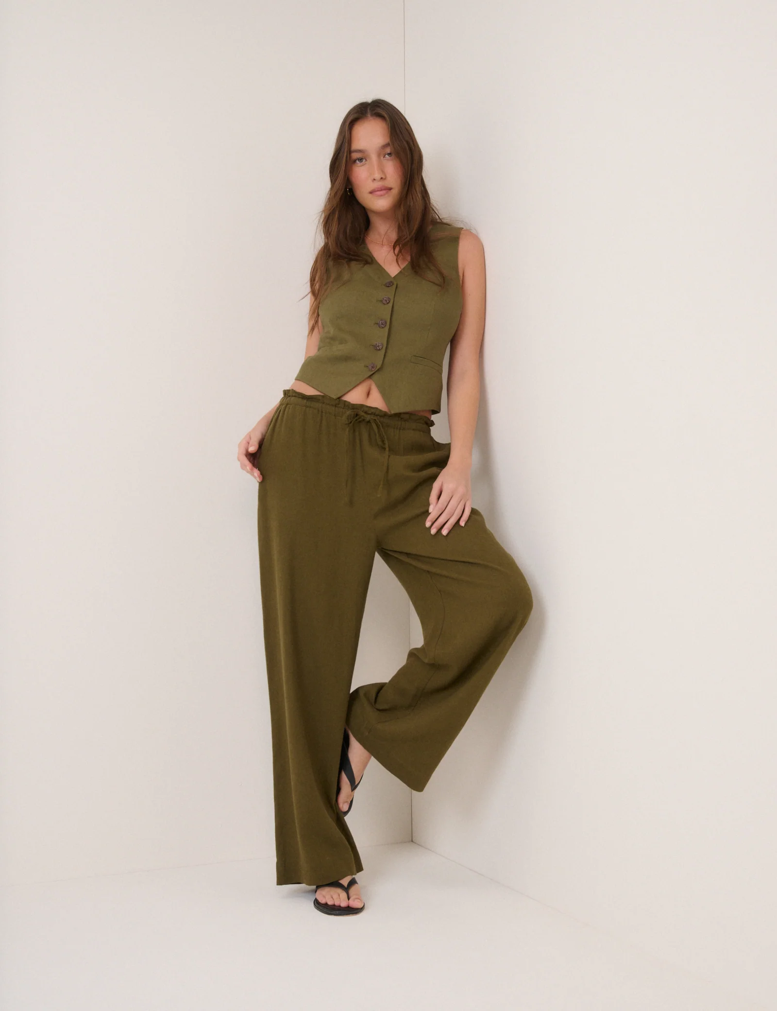 Khaki V-Neck Linen-Blend Waistcoat - Image 2